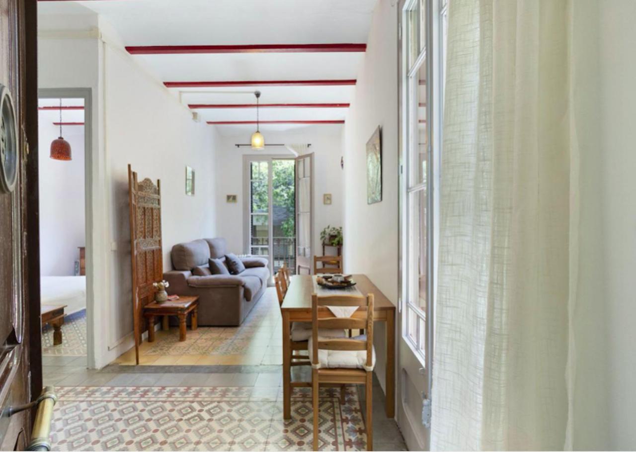 Great Apartment In Sagrada Familia With Balcony Barcelona Eksteriør billede