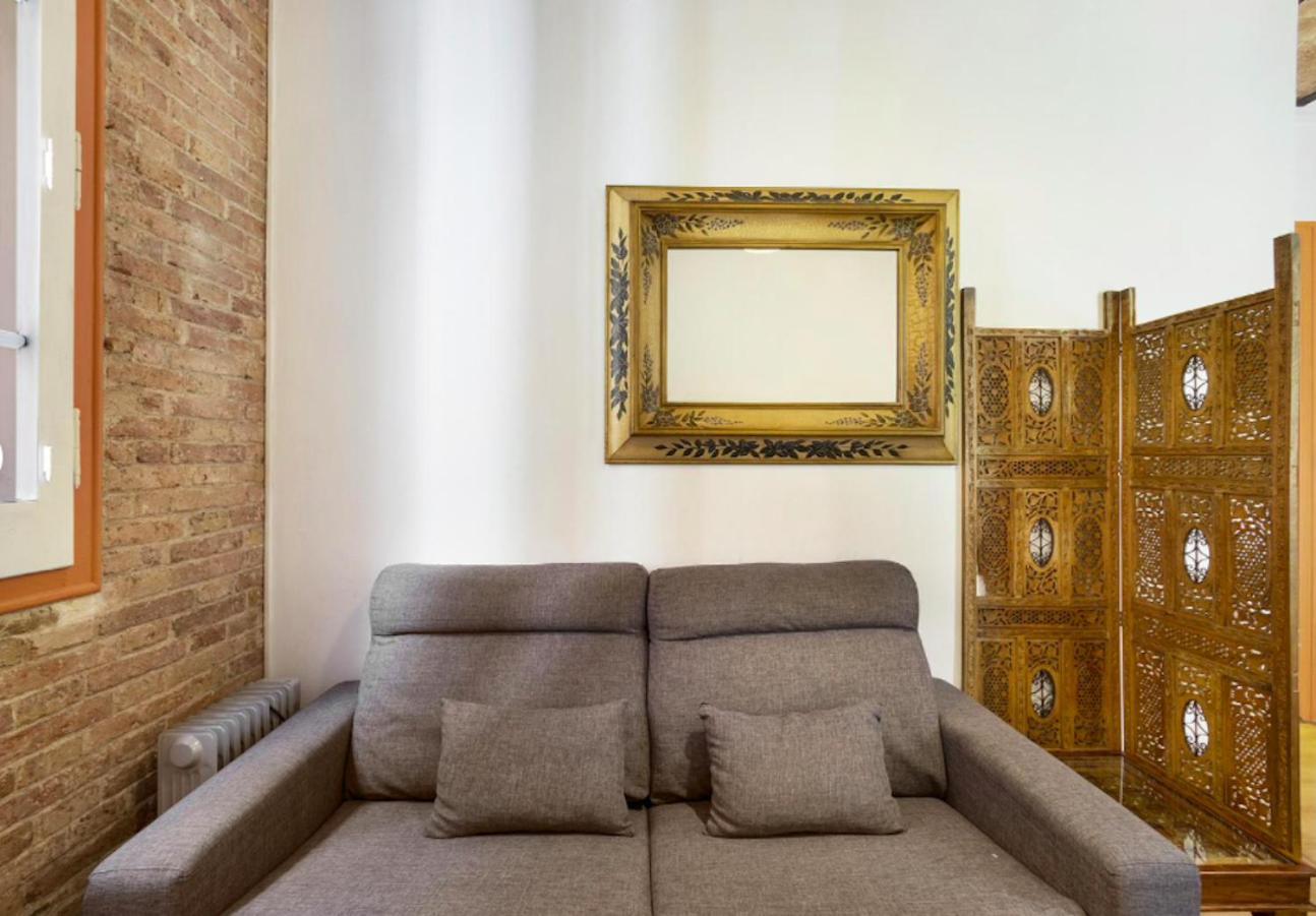 Great Apartment In Sagrada Familia With Balcony Barcelona Eksteriør billede