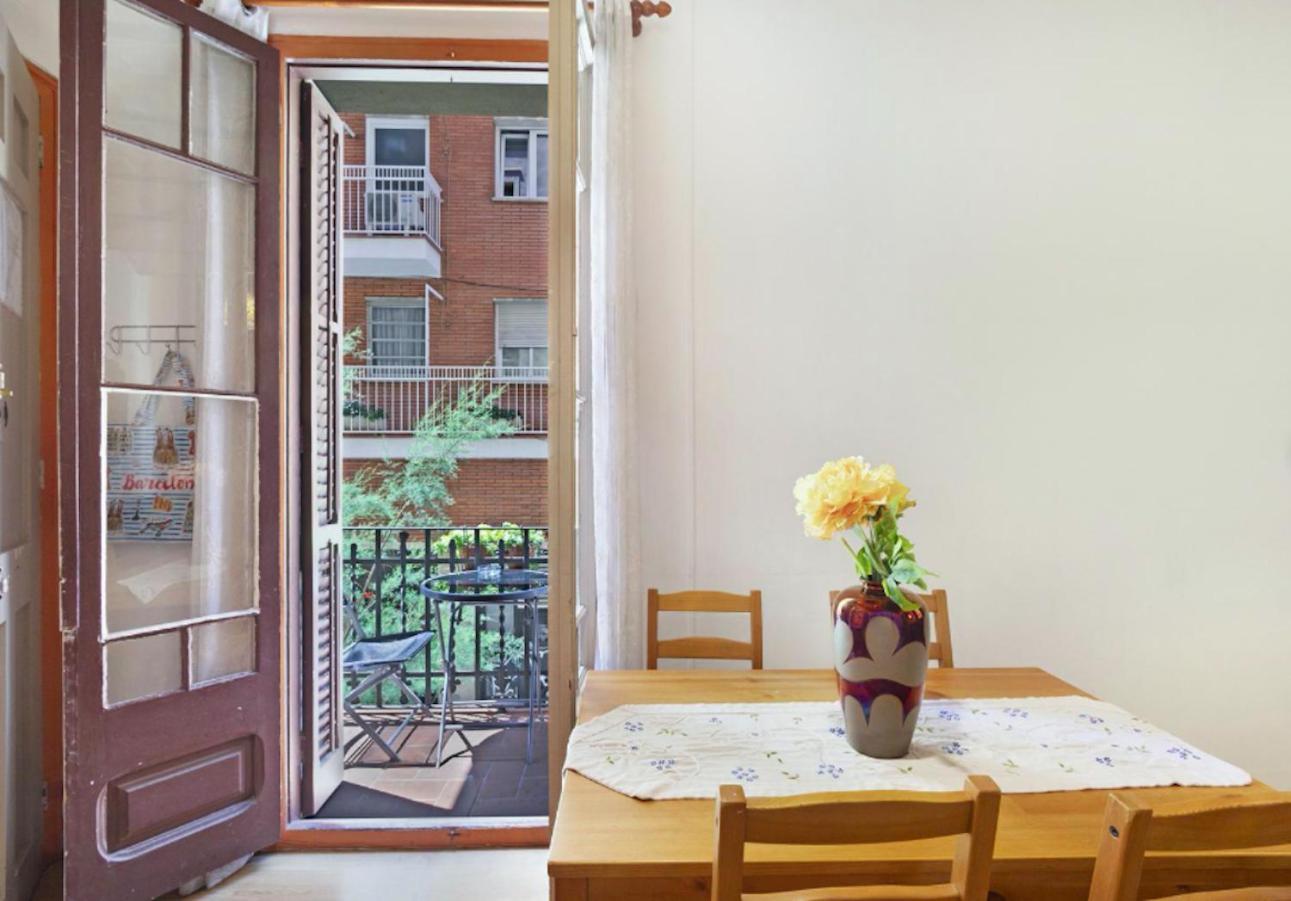 Great Apartment In Sagrada Familia With Balcony Barcelona Eksteriør billede